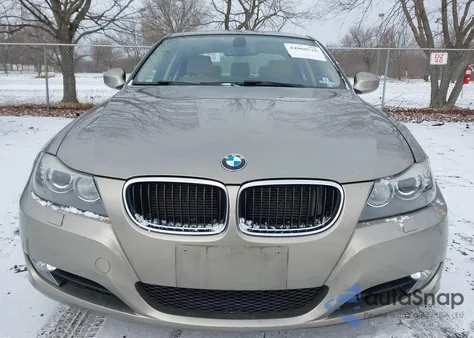 2011 BMW 328I xDrive z USA, uszkodzony, nr VIN WBAPK5C59BA659704